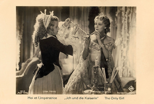 Lilian Harvey and Mady Christians in Ich und die Kaiserin (1933)