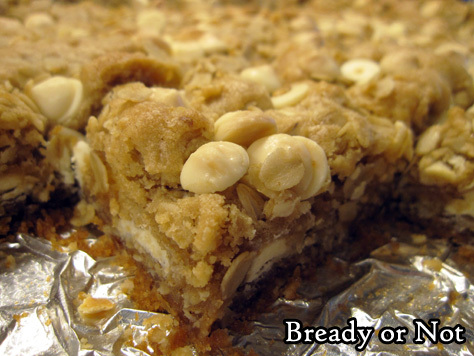Oatmeal Chocolate Chip Cookie Bars