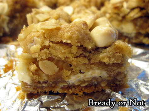 Oatmeal Chocolate Chip Cookie Bars