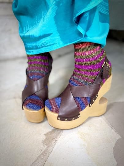Tippy Socks by Julia Madill for YarnYAY!