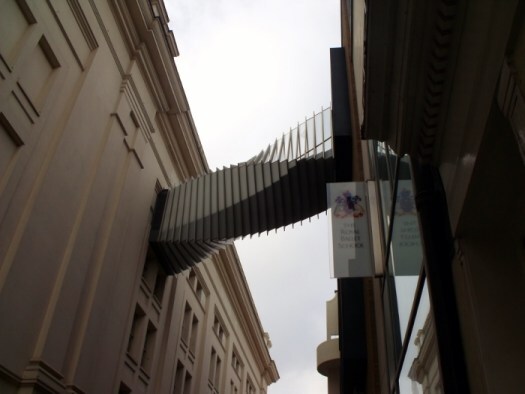 the bridge between the royal ballet school and opera house, London