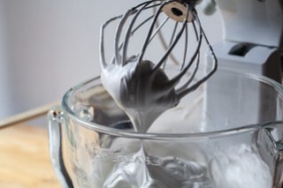 lemon cream meringues-01