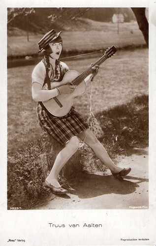 Truus van Aalten in Die lustigen Vagabunden (1928)