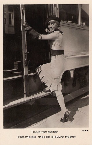 Truus van Aalten in Het meisje met den blauwen hoed (1934)