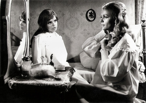 Kati Bus and Karin Ugowski in Osceola (1971)