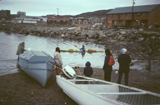 Nigel Foster leaves Iqaluit in kayak 1981