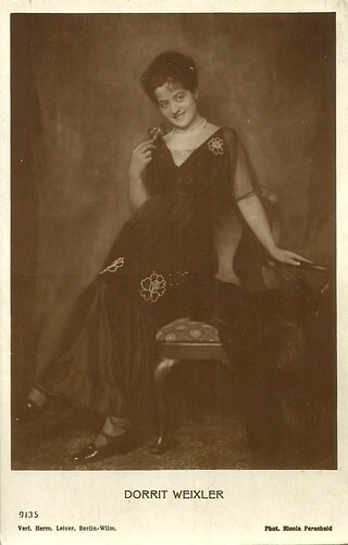 Dorrit Weixler
