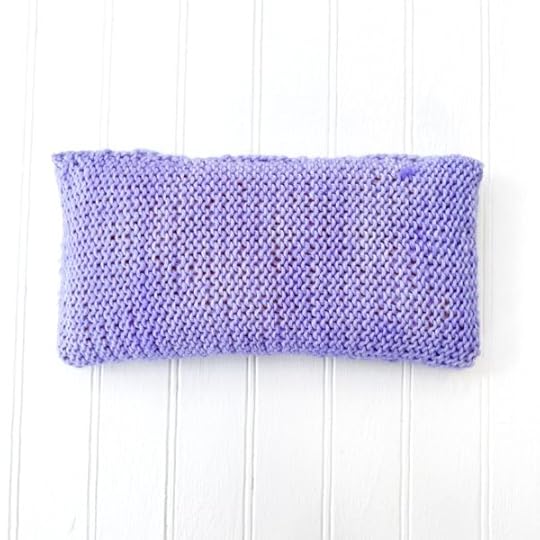 Back View: Knit Lavender Eye Pillow