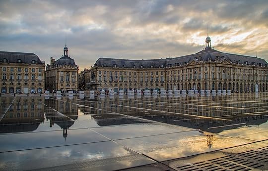mirror pond cycling in france pool