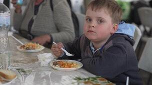 Displaced Mariupol residents arrive in Zaporizhzhia