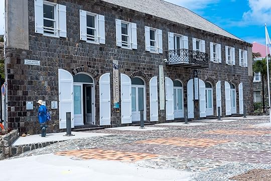 wall house museum building
