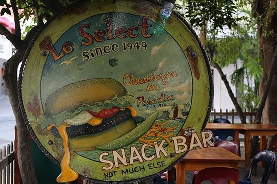 le select restaurant sign