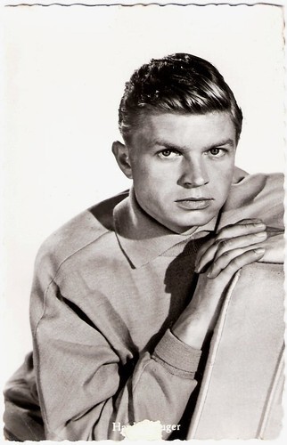 Hardy Krüger