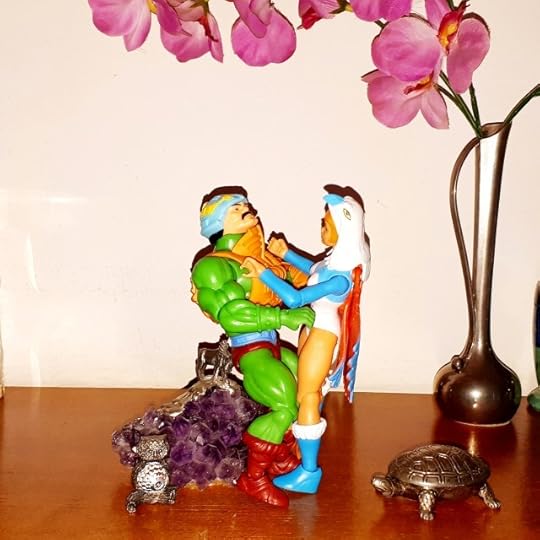 Duncan and the Sorceress kissing