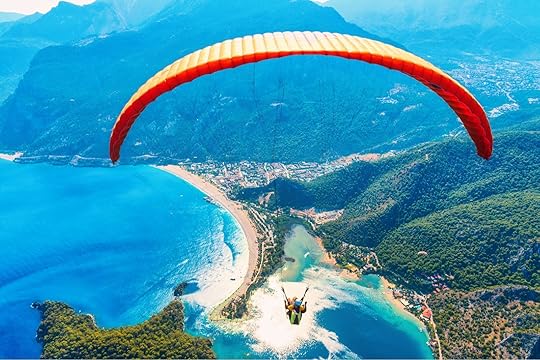 para gliding vs hang gliding over the beach 