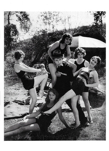 Harry Langdon in The Chaser (1928)