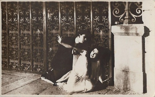 Maria Carmi in Forse che si, forse che no (1921)