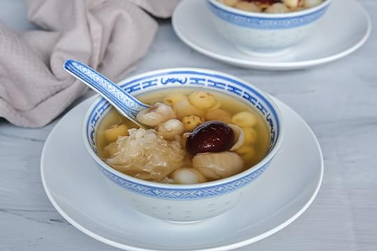 cantonese dessert soup snow fungus tong sui chinese desserts