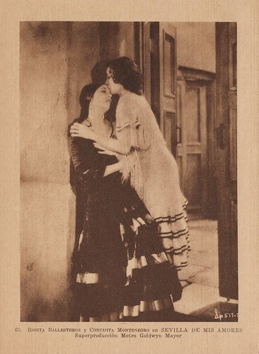 Conchita Montenegro and Rosita Ballesteros in Sevilla de mis amores
