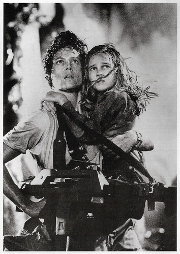 Sigourney Weaver and Carrie Henn in Aliens (1996)