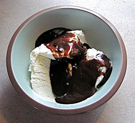 Vanilla Ice Cream Chocolate Syrup Topping