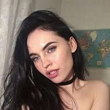 grafika girl, beauty, and makeup | Dark hair pale skin, Black hair pale skin, Black hair aesthetic