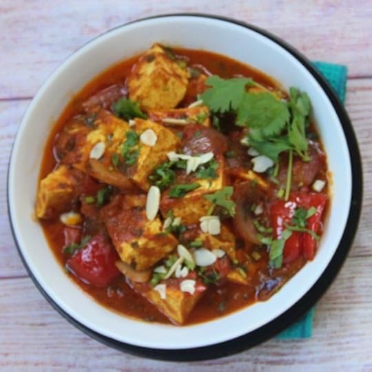 Tofu Curry with Tomato, Bell Peppers and Fenugreek