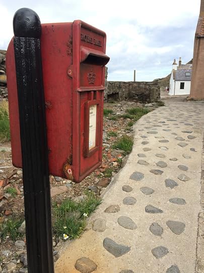red letter box at Crovie