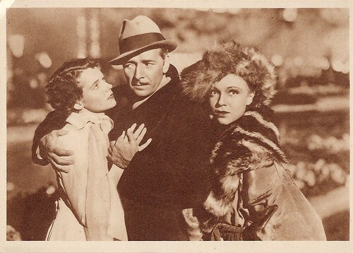 Ronald Colman, Jane Wyatt and Margo in Lost Horizon