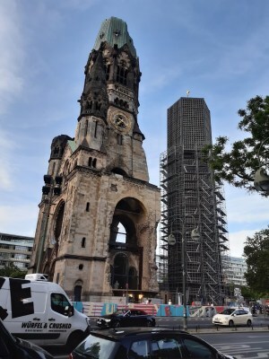 photo of the Kaiser Wilhelm church