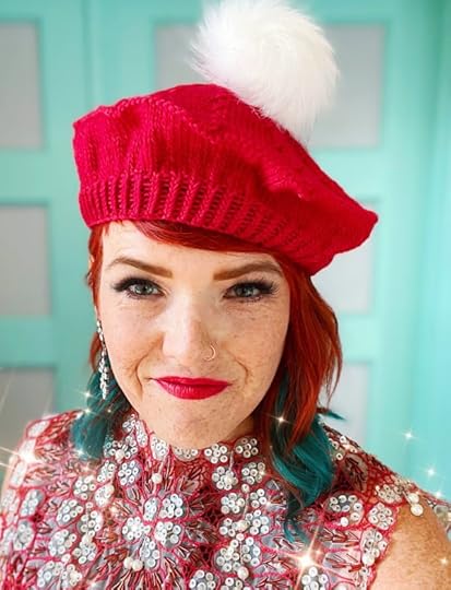 Santa's Sleigh Beret by Vickie Howell | Free pattern, tutorial & kit. Shop www.yarnyay.com