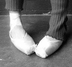 feet