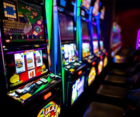 ÐлÑÑÑа игÑовÑе авÑомаÑÑ