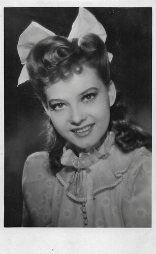Zita Szeleczky in Eladó birtok (1941)