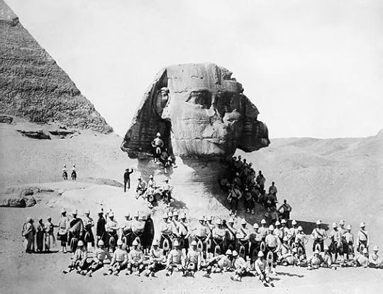 5 Extremely Old Sphinx Images You’ve Probably Never Seen