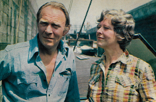 Kees Brusse and Dora van der Groen in Tussen wal en schip (1977)