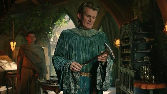 Celebrimbor admires Feanor's hammer while Elrond looks on on The Rings of Power