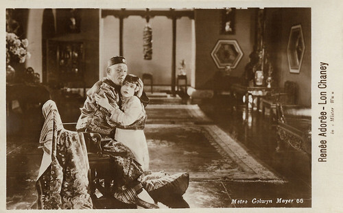 Lon Chaney and Renee Adoree in Mr. Wu (1927)