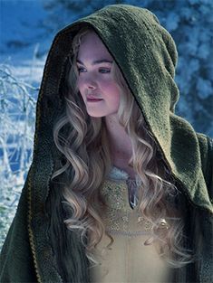 This contains an image of: Aisling