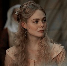 This contains an image of: 