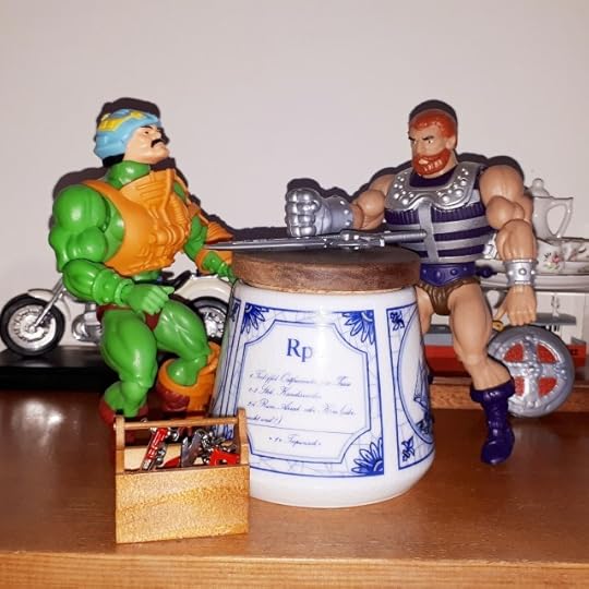 Duncan and Fisto in Man-at-Arms' workshop