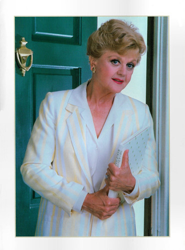 Angela Lansbury (1925-2022)