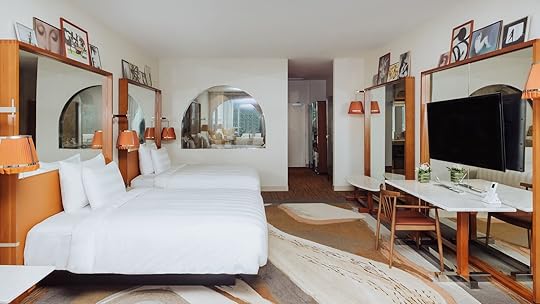 deluxe queen room at lotte hotel seattle
