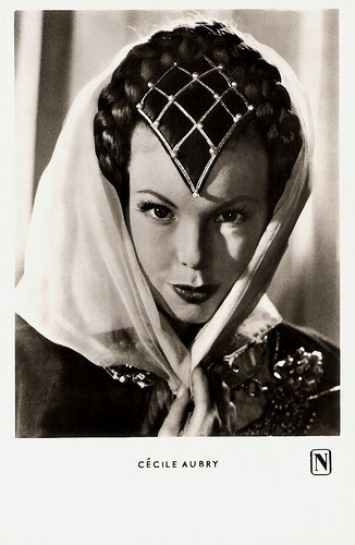 Cécile Aubry in Barbe-Bleue (1951)
