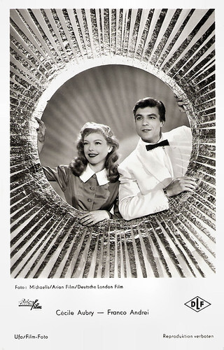 Cécile Aubry and Franco Andrei in Tanz in der Sonne (1954)