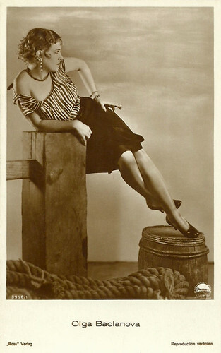 Olga Baclanova in The Docks of New York (1928)