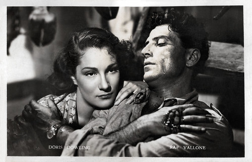 Doris Dowling and Raf Vallone in Riso Amaro (1949)