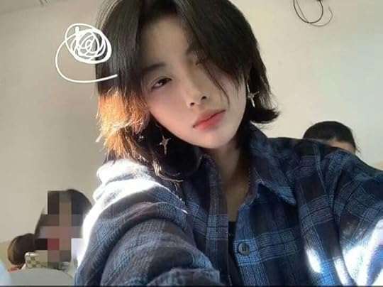 Pin by vivi rabit on chikis | Shot hair styles, Aesthetic hair, Short hair tomboy