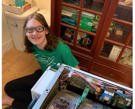 The Professional Repairer Trap: We are all Geniuses. Don’t let the corporations tell you otherwise