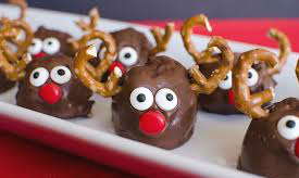 peanut-butter-ball-reindeer